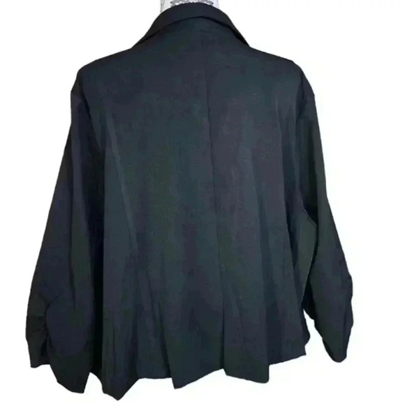 Torrid Studio Luxe Woven Open Front Blazer Women Plus 5X Deep Black Crop Staple - Picture 4 of 14